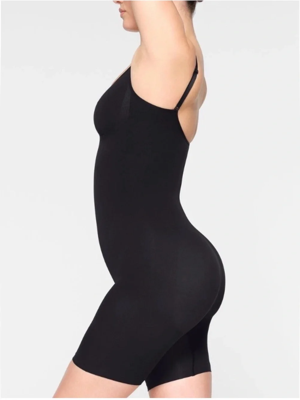 Skims NWOT Seamless Sculpt Mid-Thigh Bodysuit Onyx Black Size XL - Picture 2 of 13
